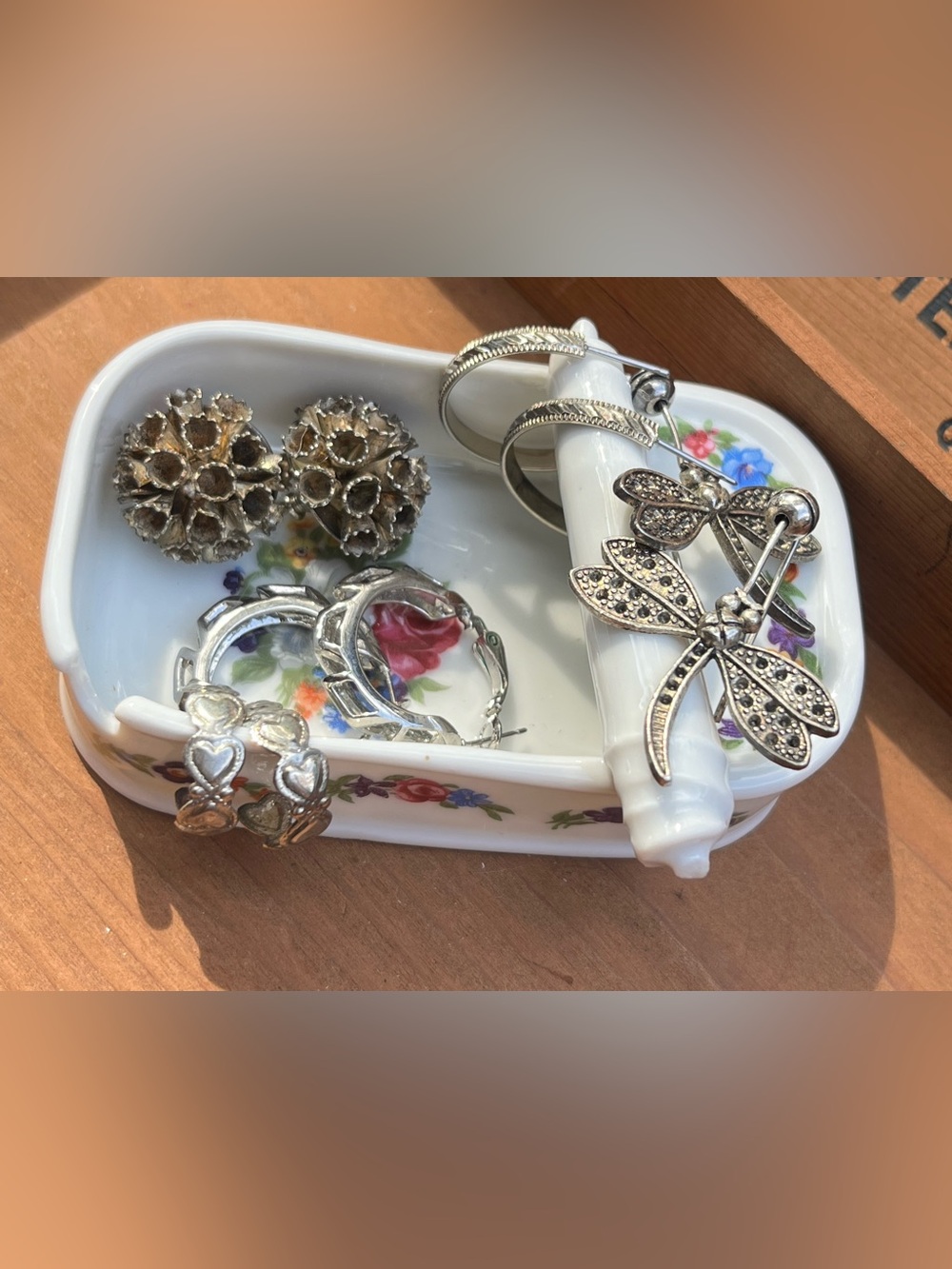 Vintage Earrings Lot - Picture 2 of 7